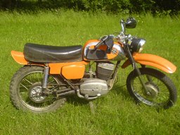 Moto1 (1632x1224)